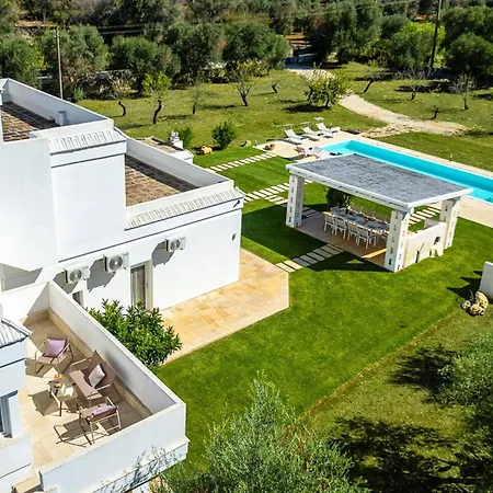 Villa Gabriella By *